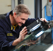 Scheibenreparatur3.jpg Scheibenreparatur3.jpg